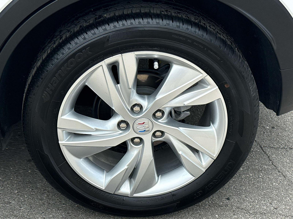 Used 2025 Buick Encore GX Preferred FWD image 31