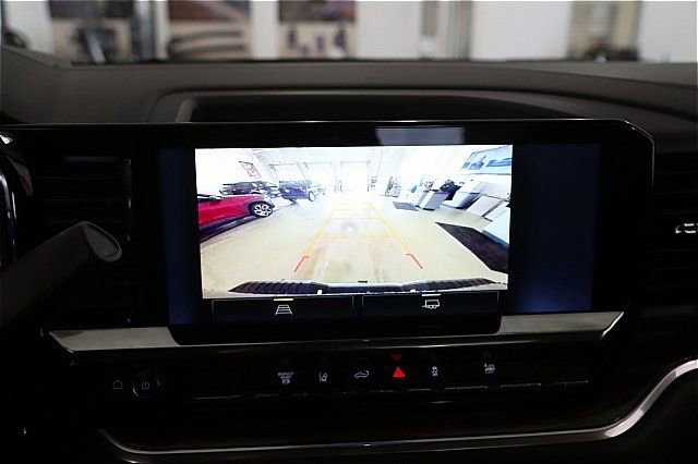 New 2025 Chevrolet Silverado 2500 LT w/ Convenience Package image 16