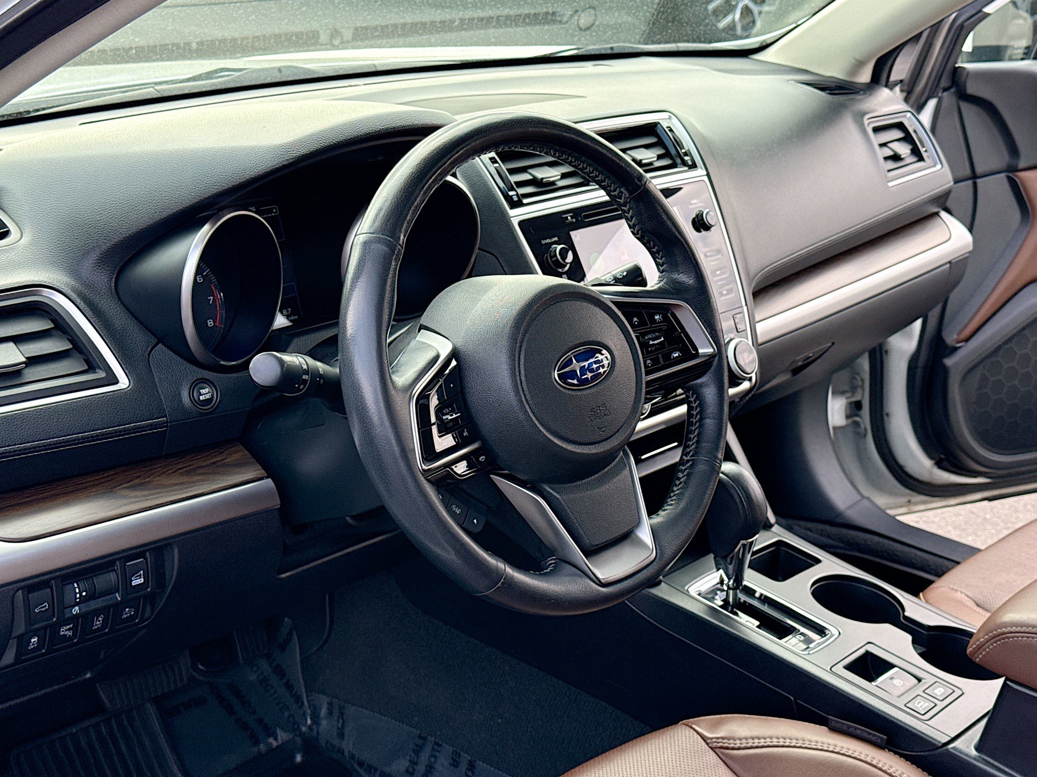 Used 2019 Subaru Outback 3.6R Touring w/ Popular Package #3A image 4