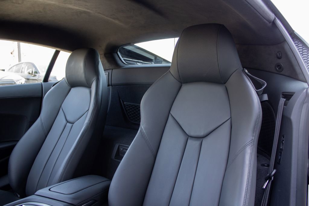 Used 2023 Audi R8 V10 performance image 12