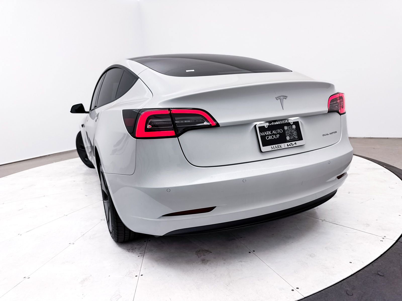 Used 2021 Tesla Model 3 Long Range image 7