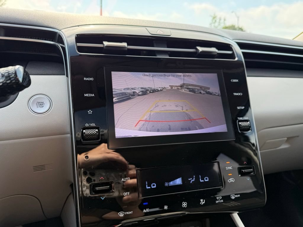 Used 2022 Hyundai Tucson SEL w/ Convenience Package FWD image 17