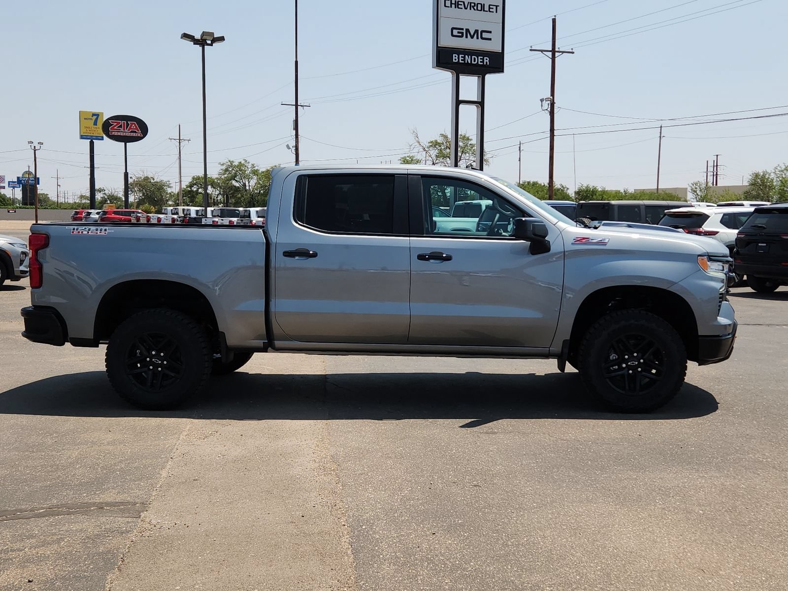 New 2026 Chevrolet Silverado 1500 LT Trail Boss w/ Convenience Package II AWD/4WD image 5