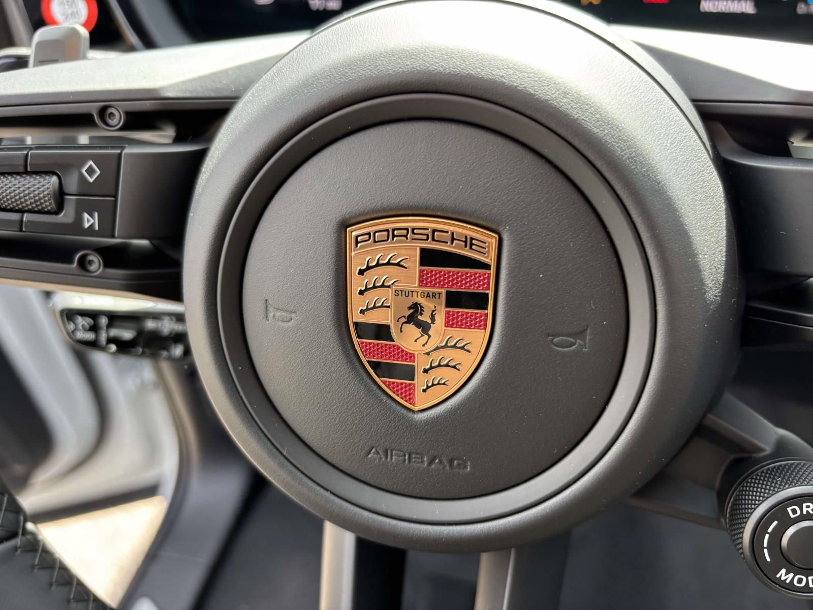 New 2026 Porsche Cayenne Coupe image 30