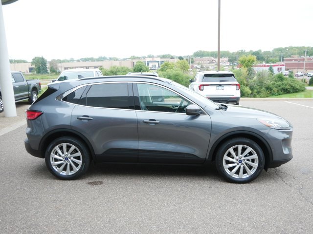 Certified 2022 Ford Escape Titanium w/ Titanium Elite Package image 4