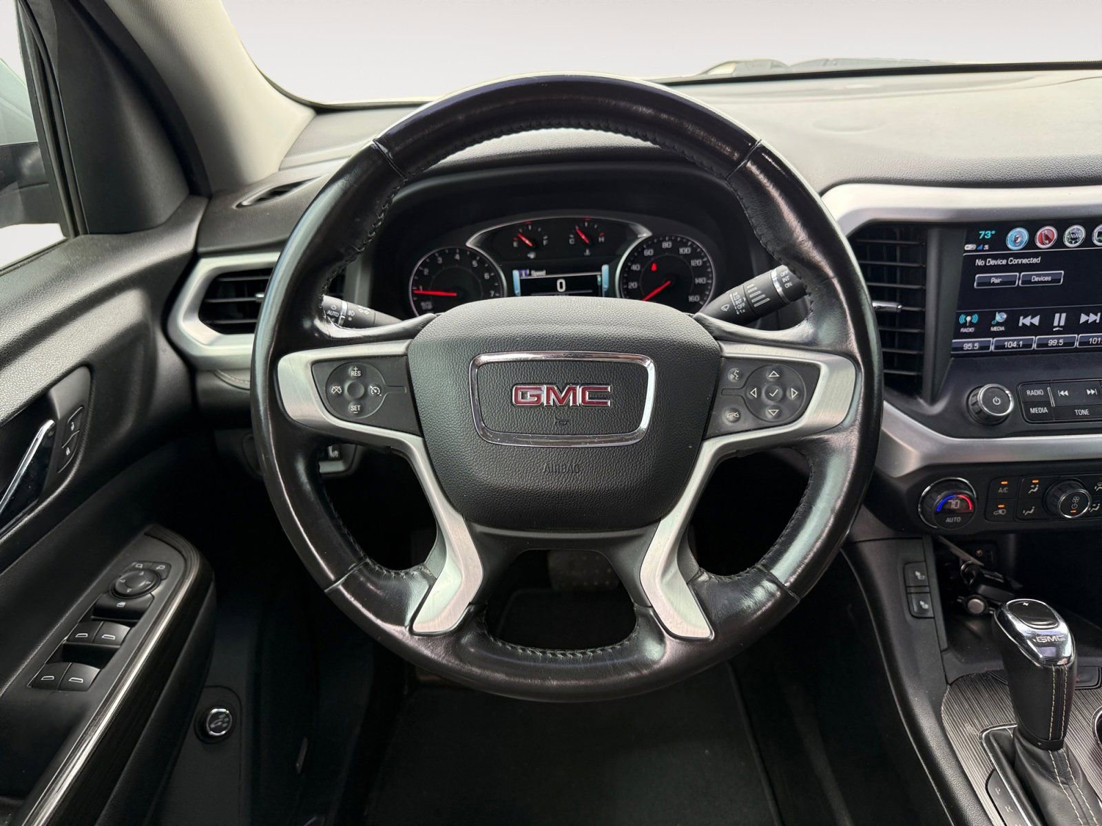 Used 2018 GMC Acadia SLT FWD image 12