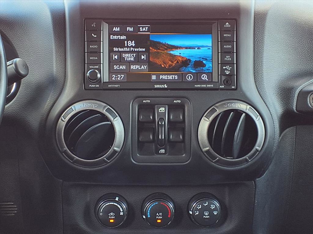 Used 2018 Jeep Wrangler Unlimited Sport S image 9