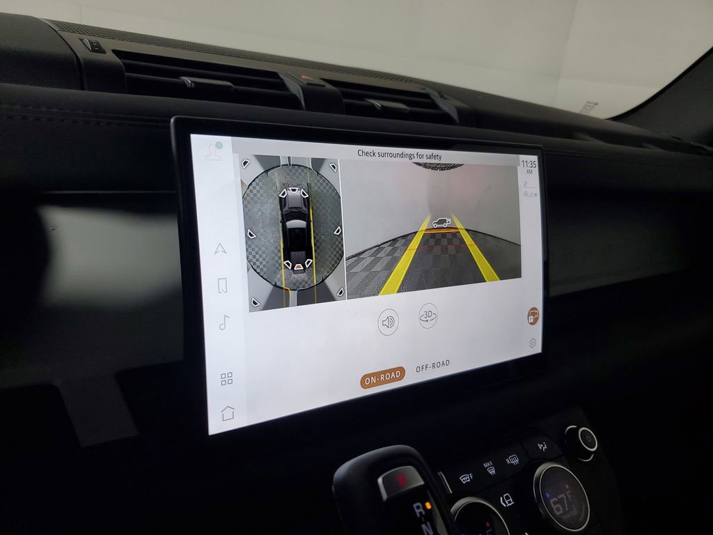 Used 2025 Land Rover Defender 110 S image 27