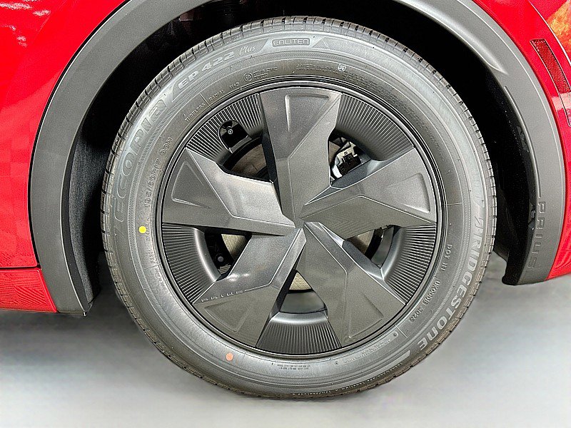 New 2026 Toyota Prius Plug-In Hybrid image 18