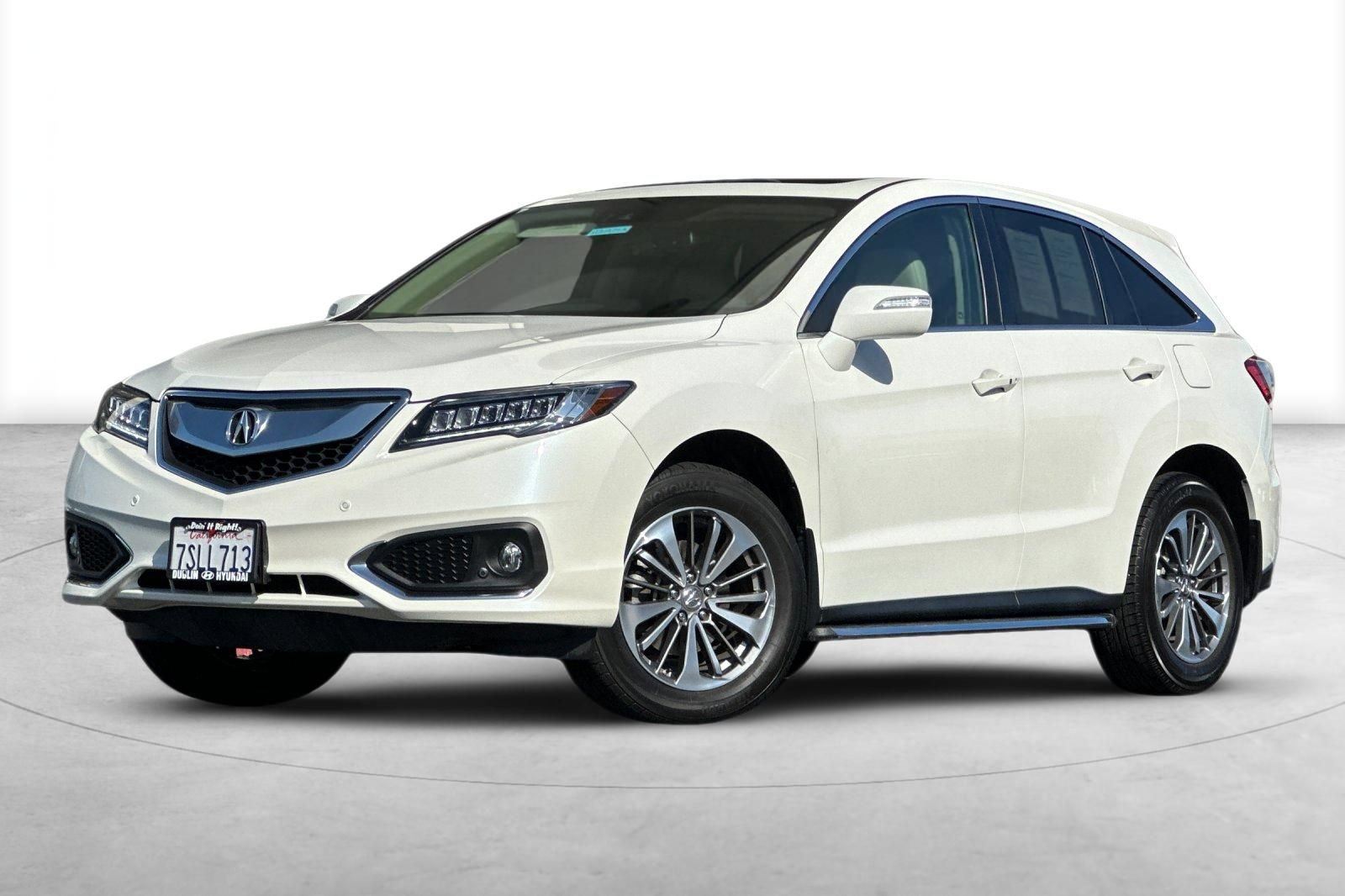 Used 2017 Acura RDX w/ Advance Package AWD/4WD image 2