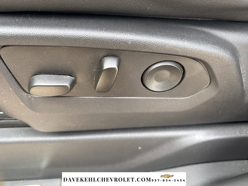 Used 2022 Chevrolet Silverado 1500 ZR2 w/ Technology Package image 17