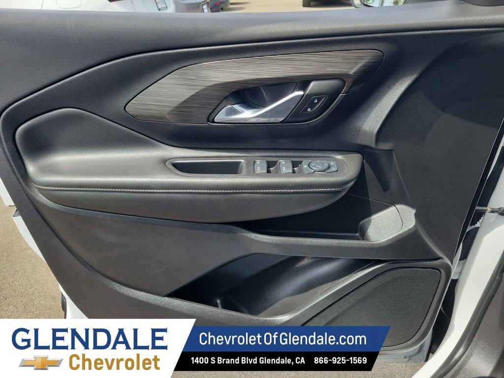 Certified 2024 GMC Terrain SLE FWD image 35