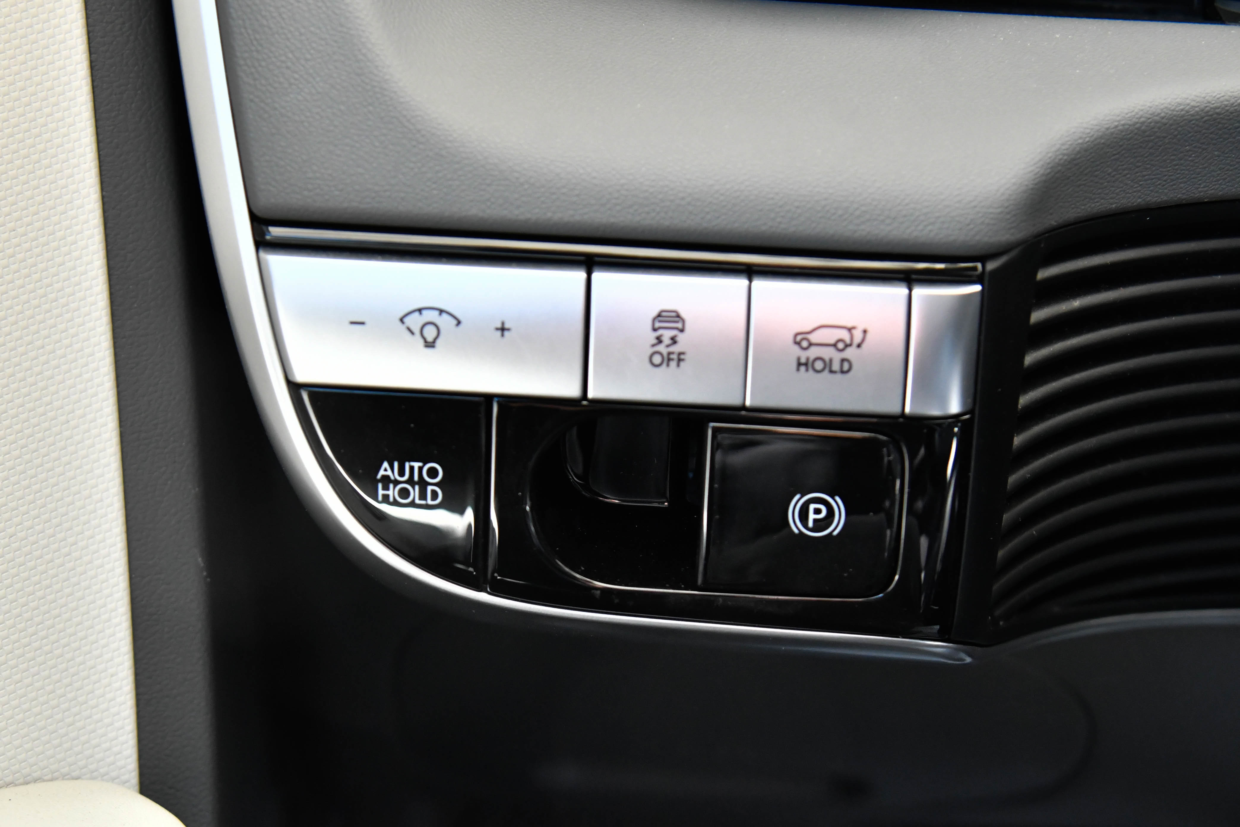 Used 2024 Hyundai Ioniq 5 SEL RWD image 36