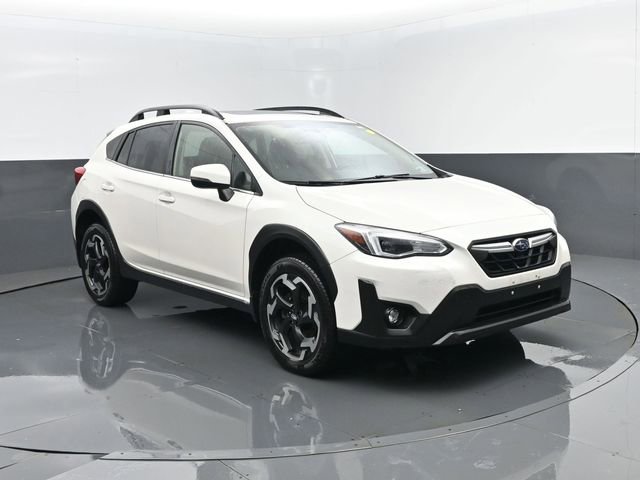Used 2021 Subaru Crosstrek 2.5i Limited w/ Moonroof Package 2 AWD/4WD image 3