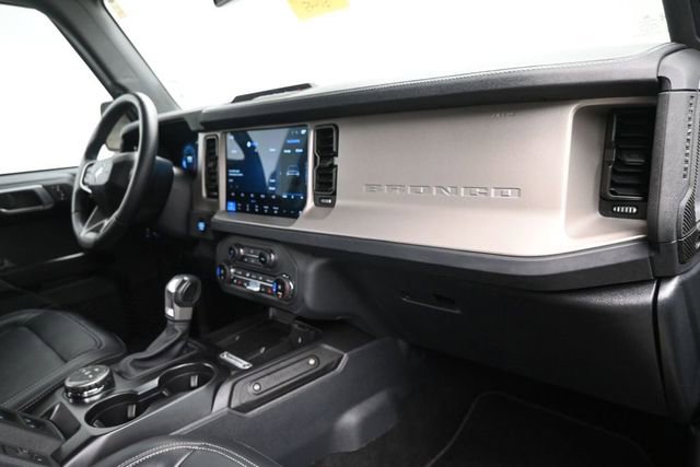 Certified 2025 Ford Bronco Outer Banks AWD/4WD image 28