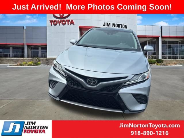 Used 2020 Toyota Camry XSE FWD image 2