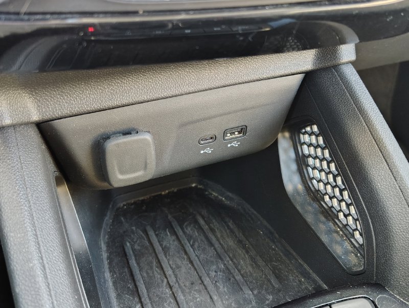 Used 2024 Chevrolet TrailBlazer LT AWD/4WD image 14