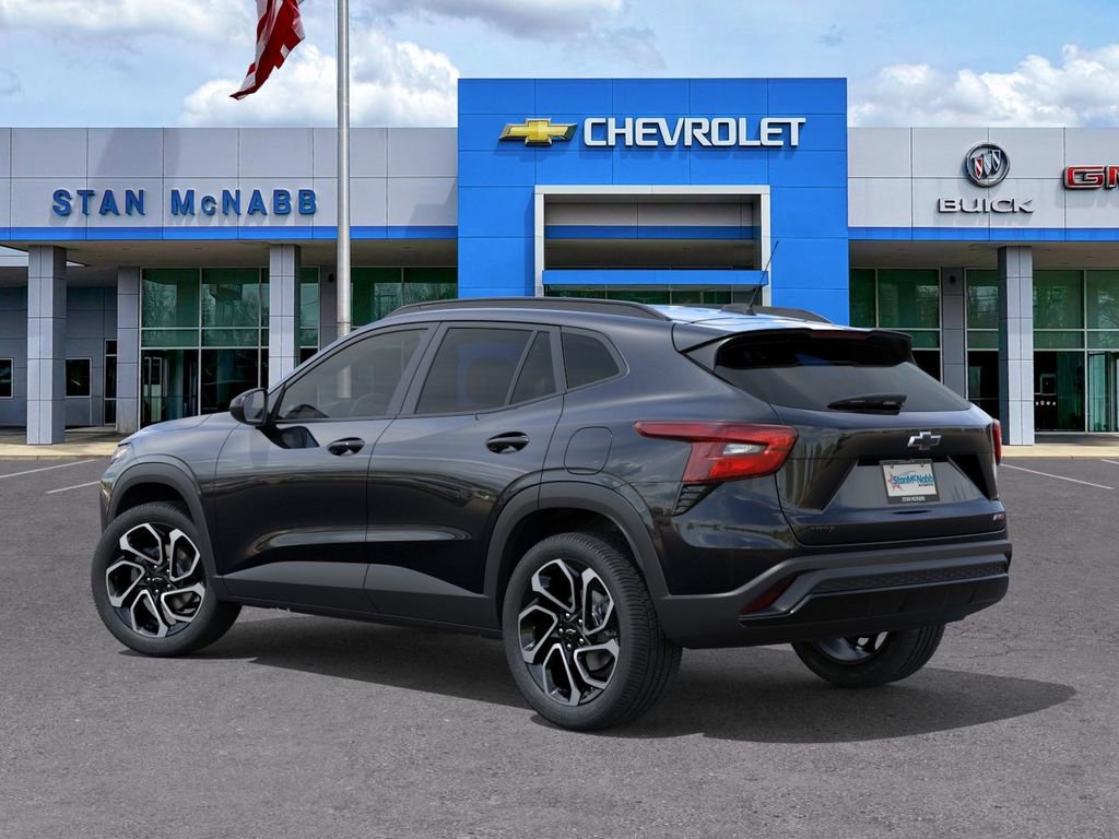 New 2026 Chevrolet Trax RS w/ Sunroof Package FWD image 3