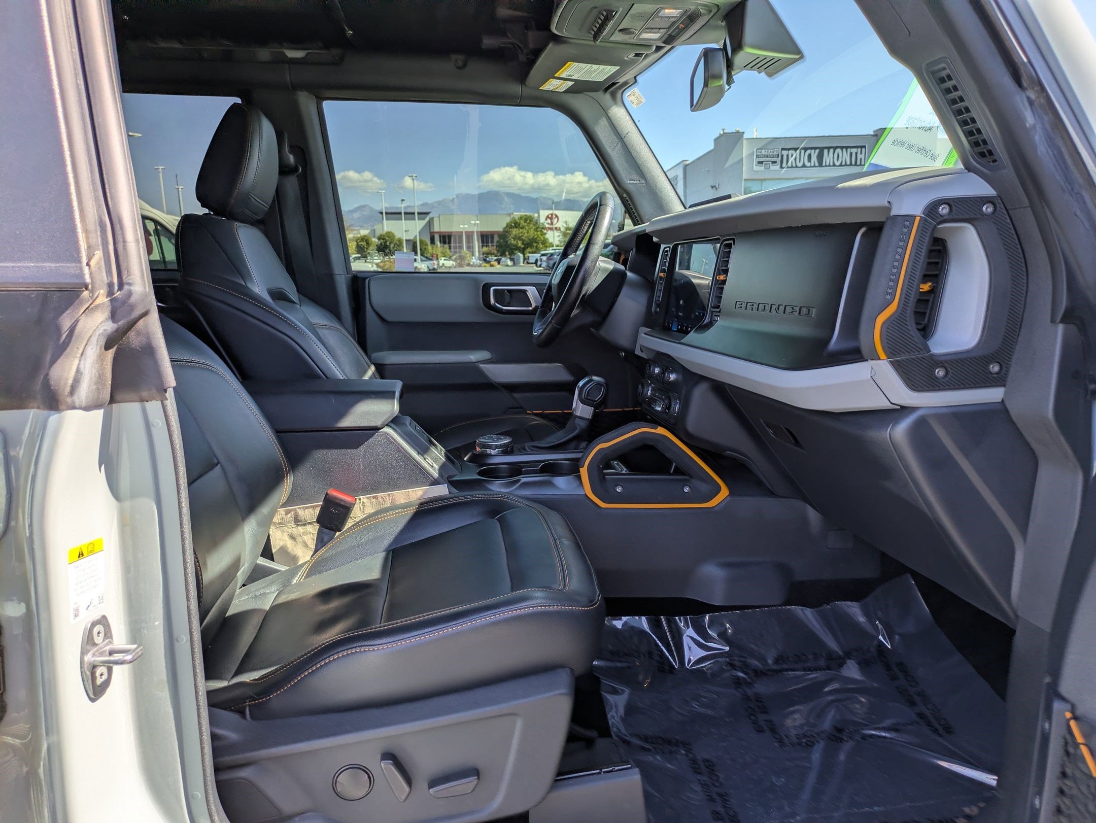 Used 2022 Ford Bronco Badlands AWD/4WD image 32