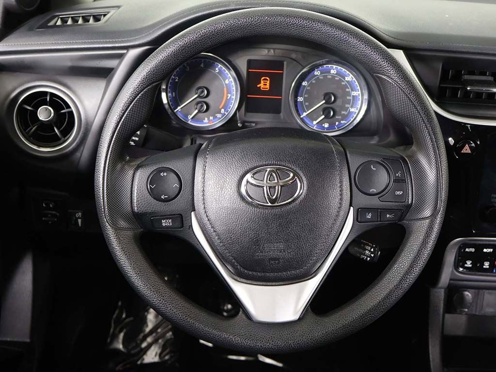Used 2019 Toyota Corolla LE FWD image 33