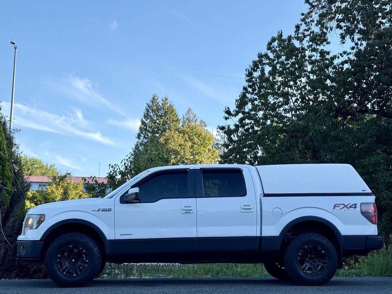 Used 2013 Ford F150 FX4 w/ Luxury Equipment Group AWD/4WD image 4