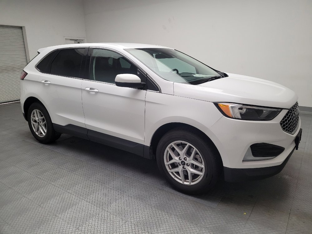 Used 2023 Ford Edge SEL image 11