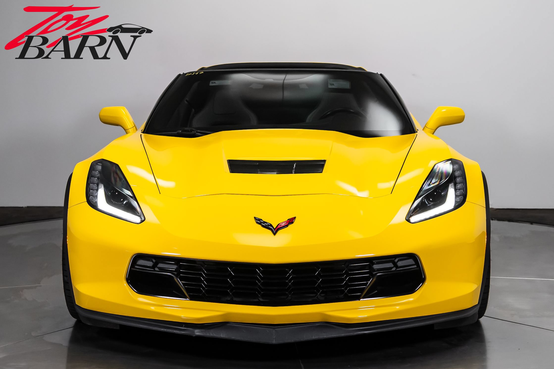 Used 2019 Chevrolet Corvette Grand Sport w/ Carbon Flash Badge Package RWD image 8