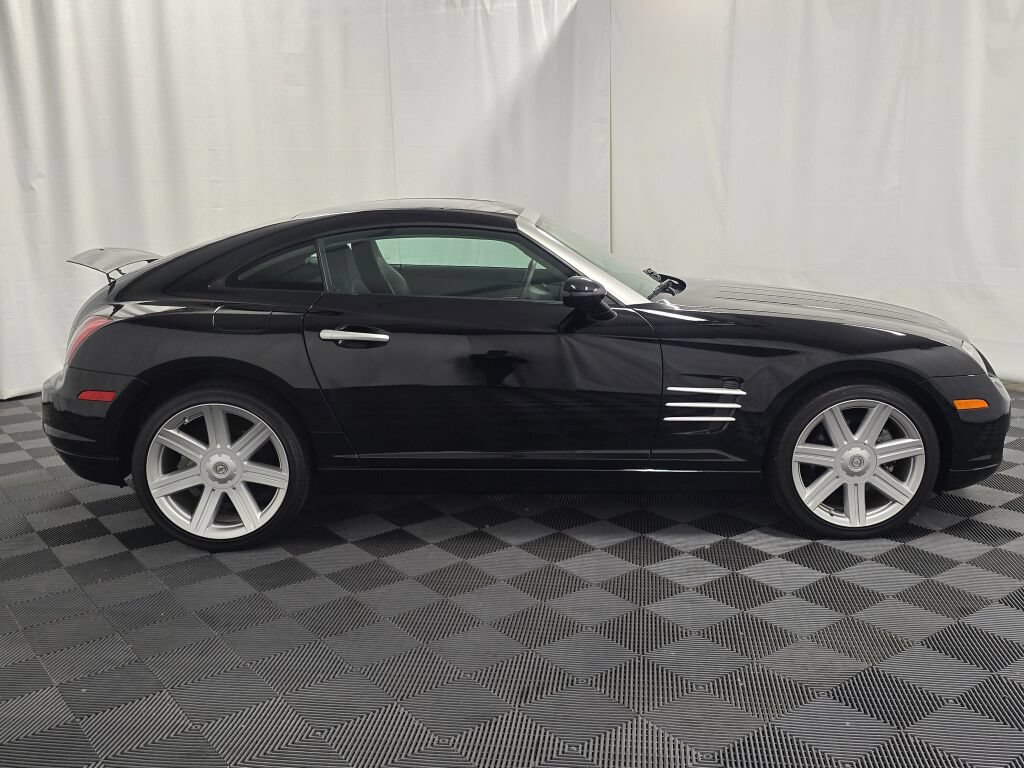 Used 2006 Chrysler Crossfire Limited RWD image 6