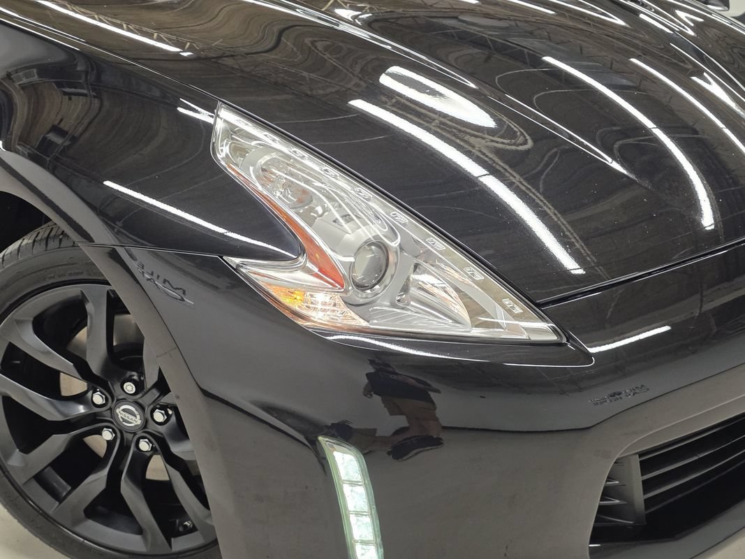 Used 2017 Nissan 370Z Coupe RWD image 41