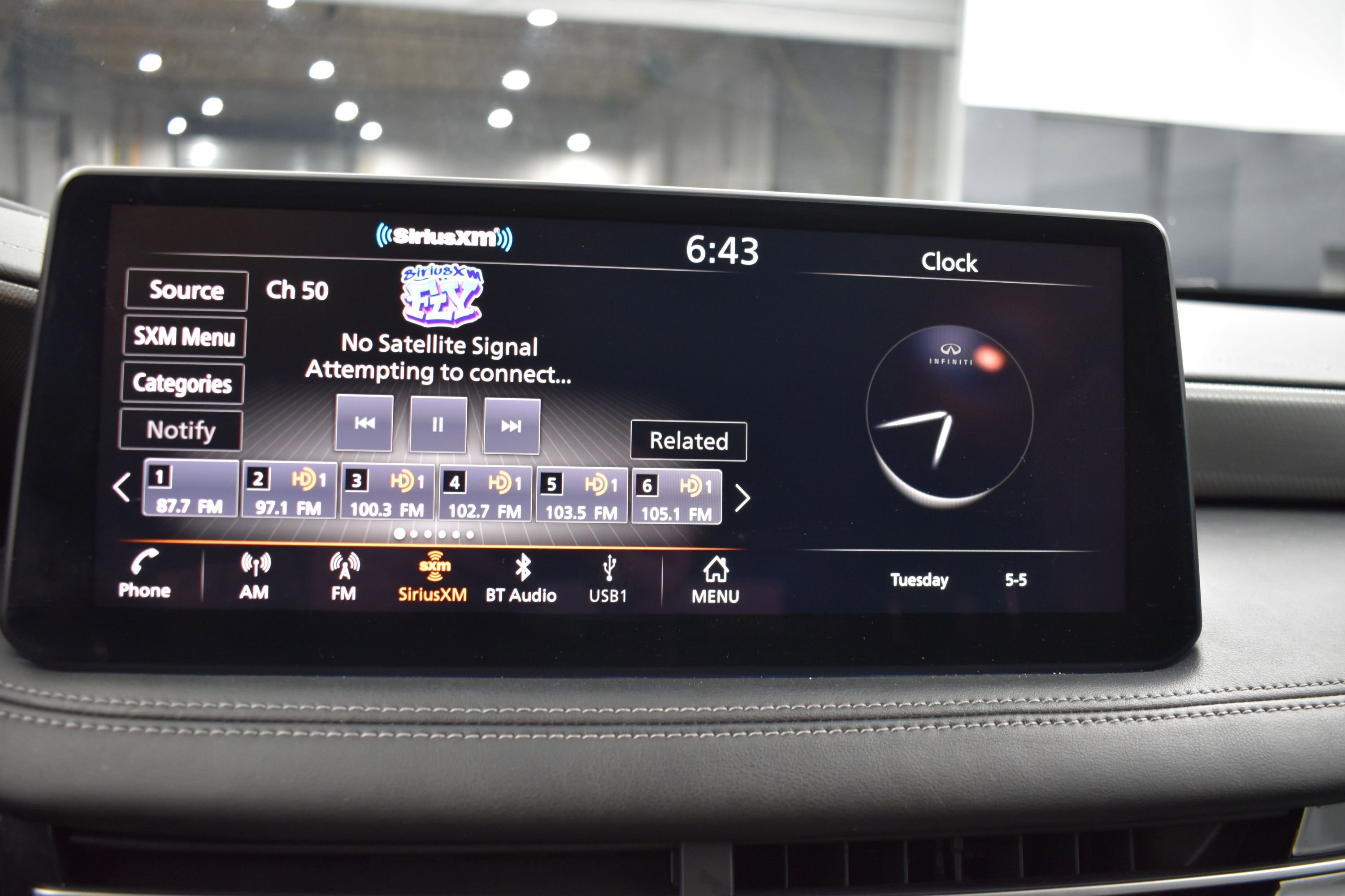 Used 2025 INFINITI QX60 Luxe AWD/4WD image 10