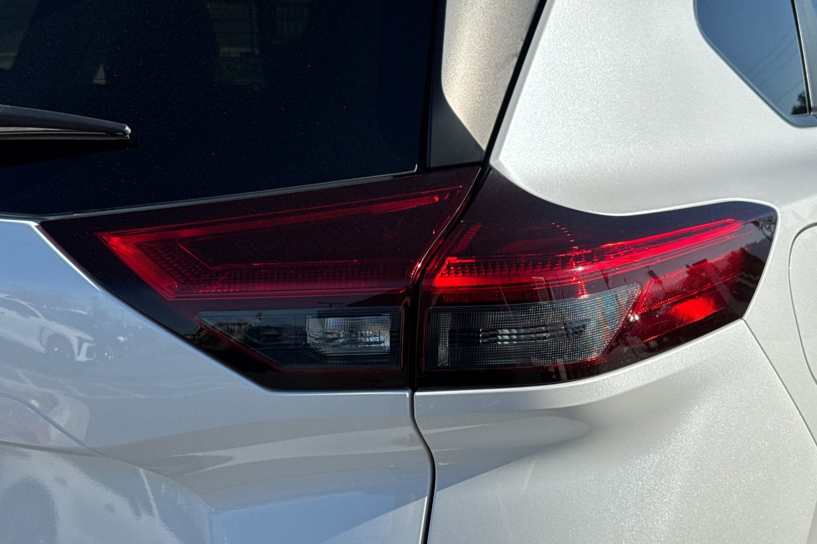 Certified 2024 Nissan Rogue SV w/ SV Premium Package FWD image 50