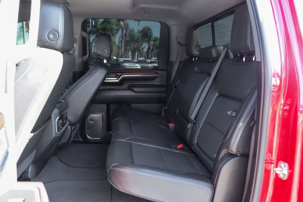 Used 2024 GMC Sierra 3500 Denali w/ Denali Reserve Package AWD/4WD image 34