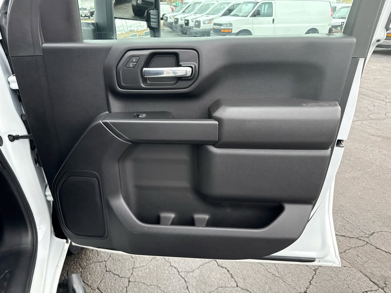 Used 2025 Chevrolet Silverado 3500 W/T w/ WT Convenience Package image 30