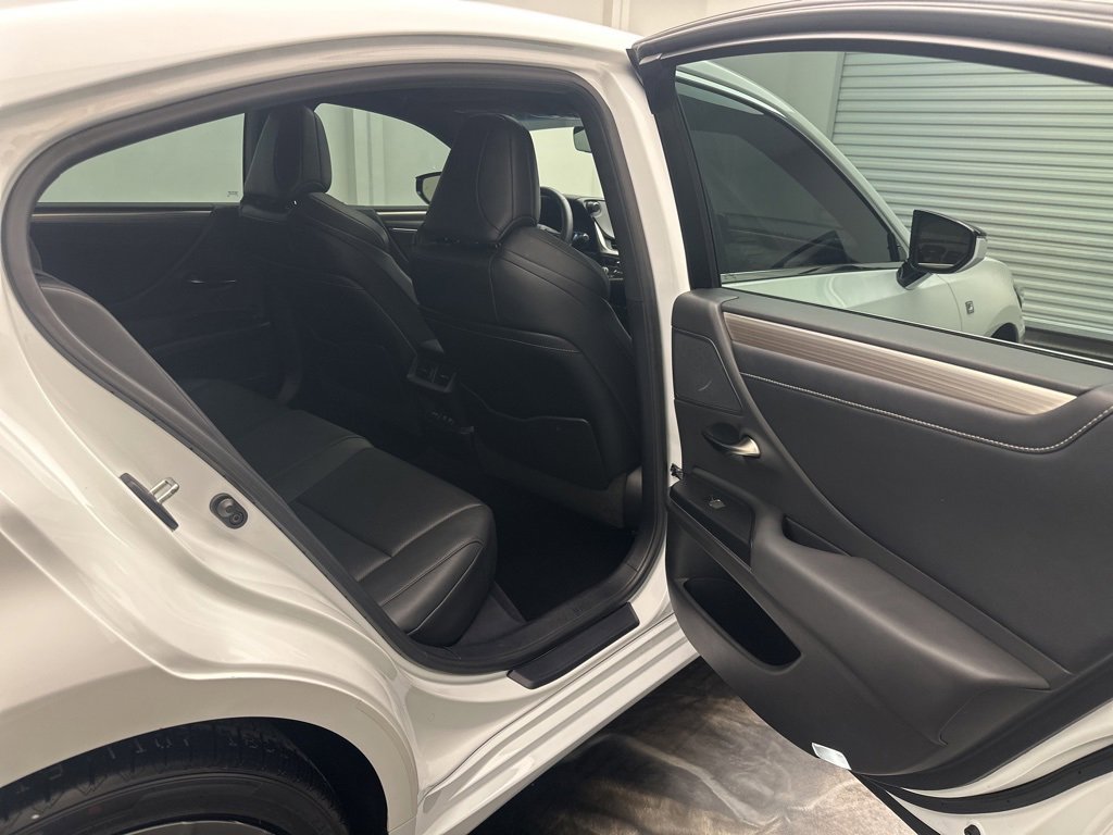 Used 2021 Lexus ES 350 F Sport image 7