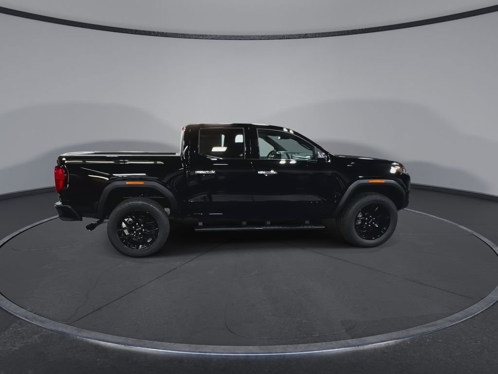 New 2025 GMC Canyon Denali w/ LPO, Denali Black Edition image 9