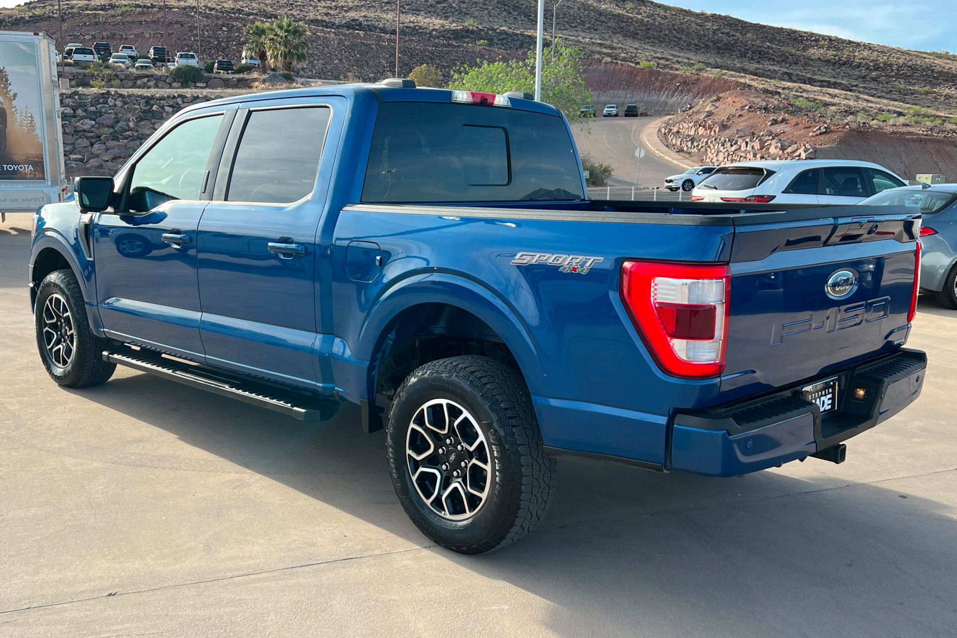 Used 2023 Ford F150 Lariat image 3