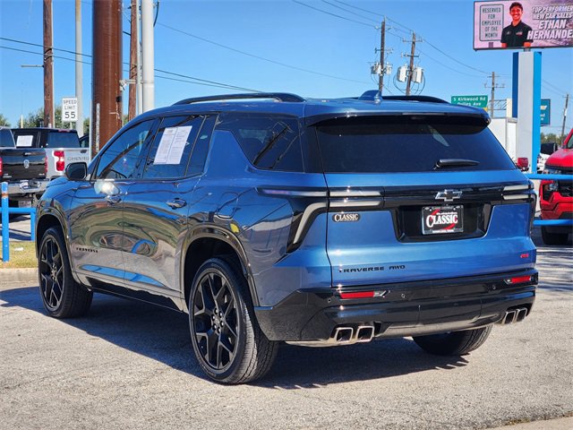 Used 2024 Chevrolet Traverse RS image 5