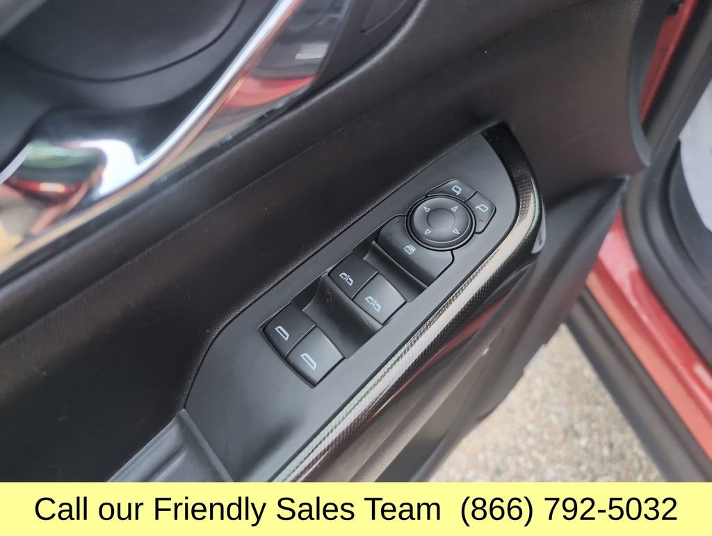 Used 2021 GMC Acadia AT4 w/ Trailering Package AWD/4WD image 12