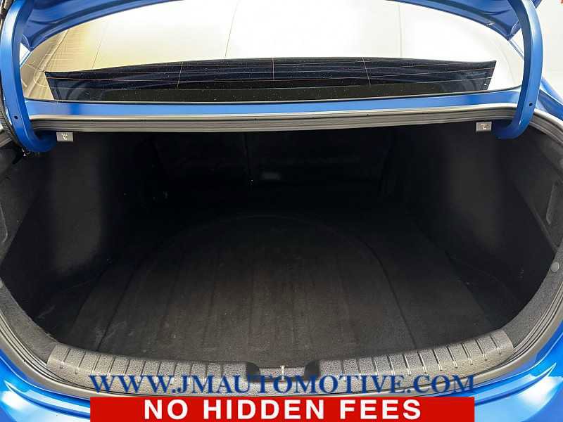 Used 2022 Kia Forte GT-Line w/ GT-Line Technology Package FWD image 16