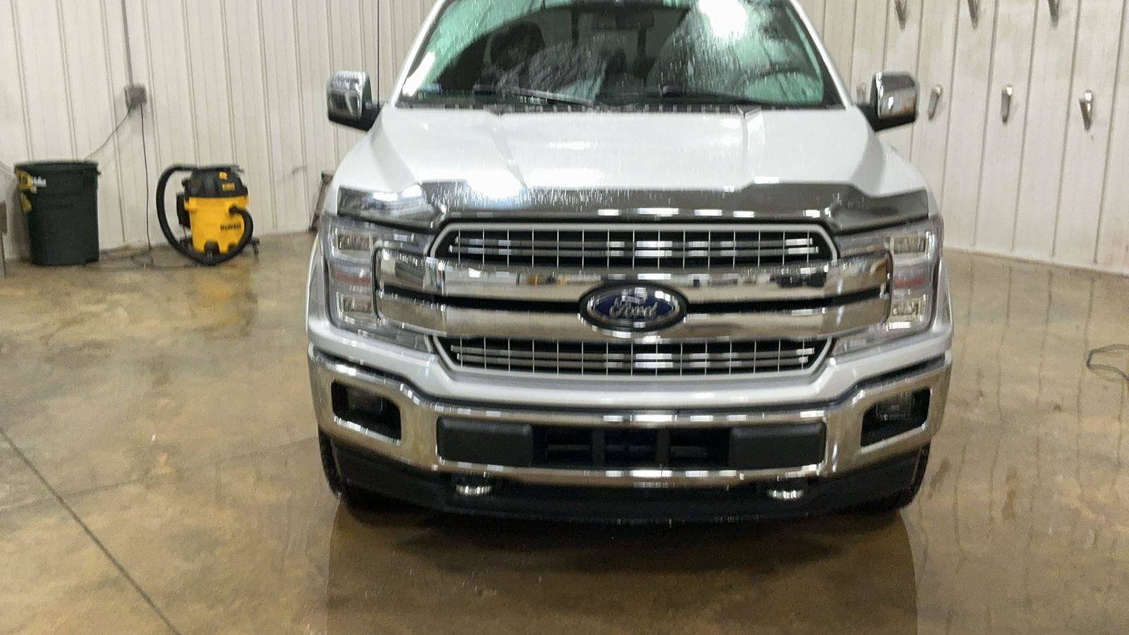 Used 2019 Ford F150 Lariat w/ Equipment Group 502A Luxury image 2