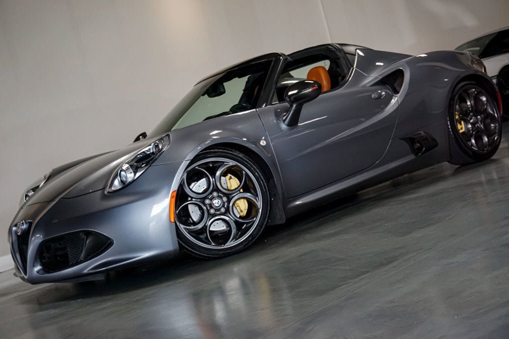 Used 2020 Alfa Romeo 4C Spider w/ Bright Package RWD image 93