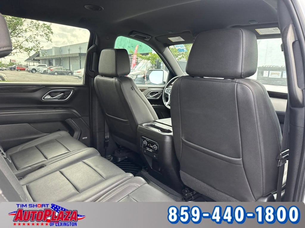 Used 2023 Chevrolet Suburban LT RWD image 43