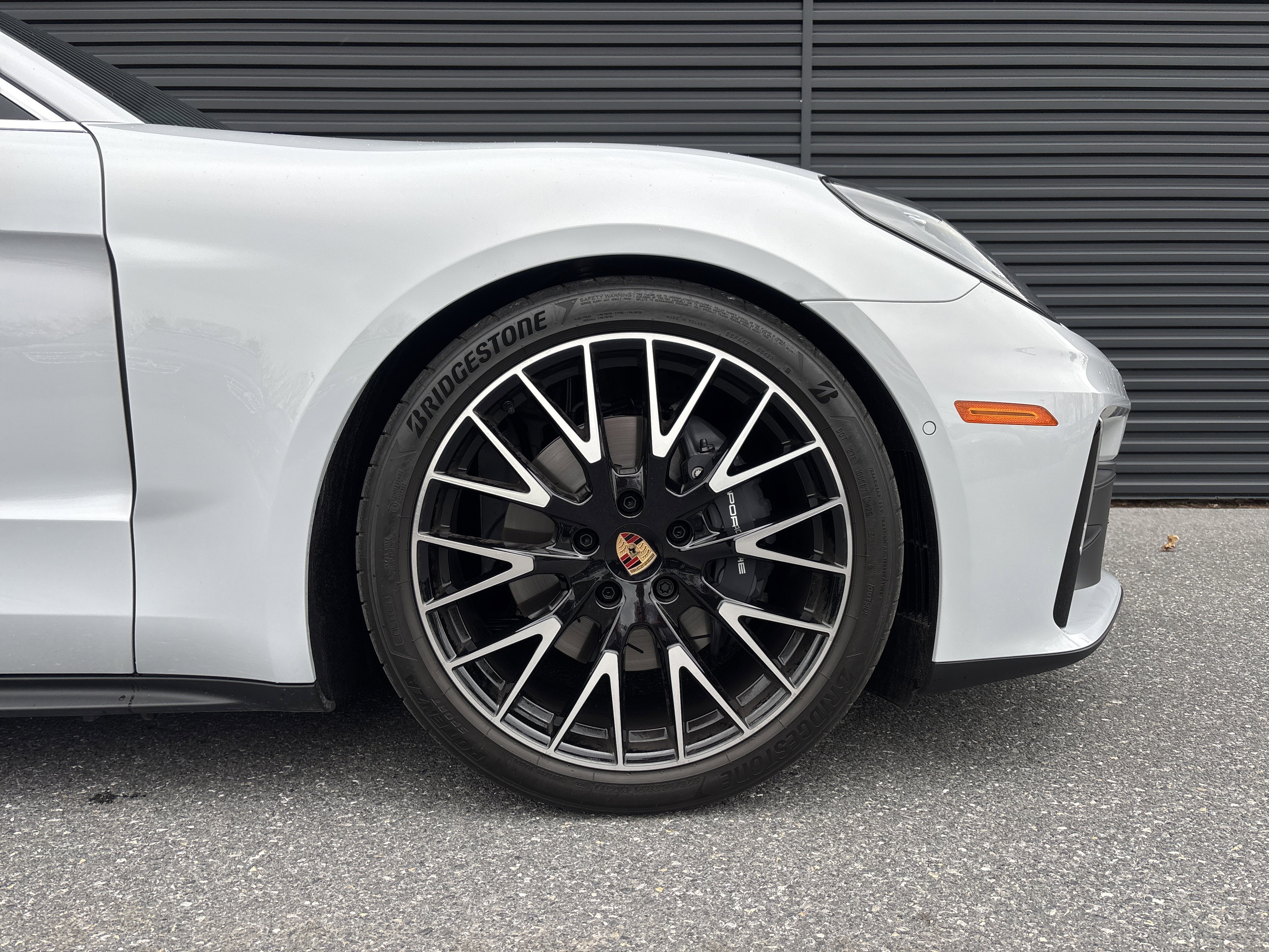 Certified 2026 Porsche Panamera image 9