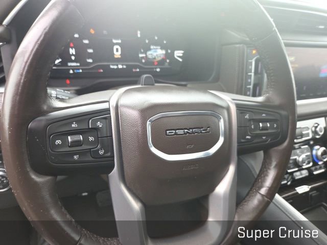 Used 2024 GMC Yukon XL Denali w/ Advanced Technology Package AWD/4WD image 36