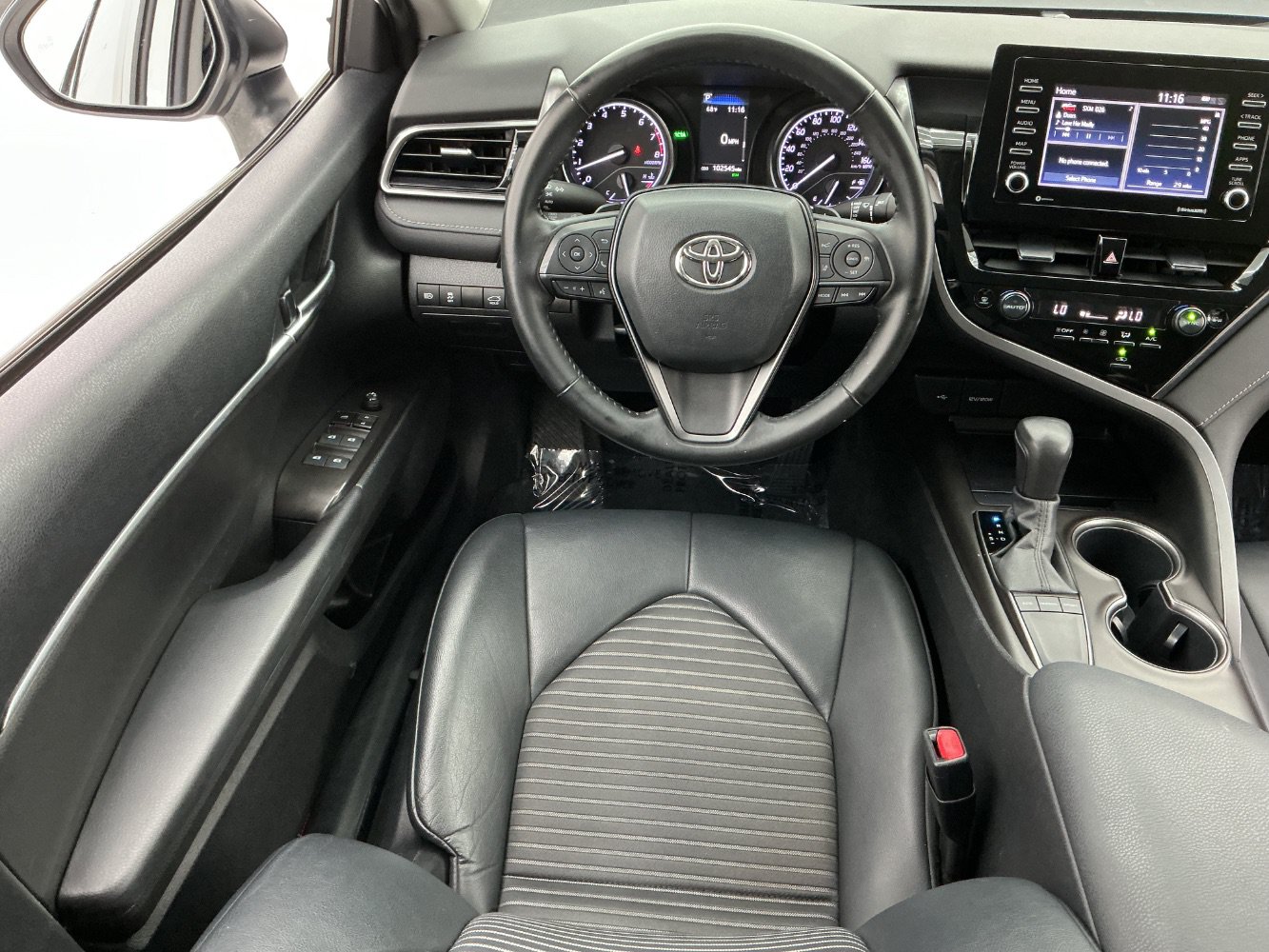 Used 2023 Toyota Camry SE w/ Convenience Package FWD image 30