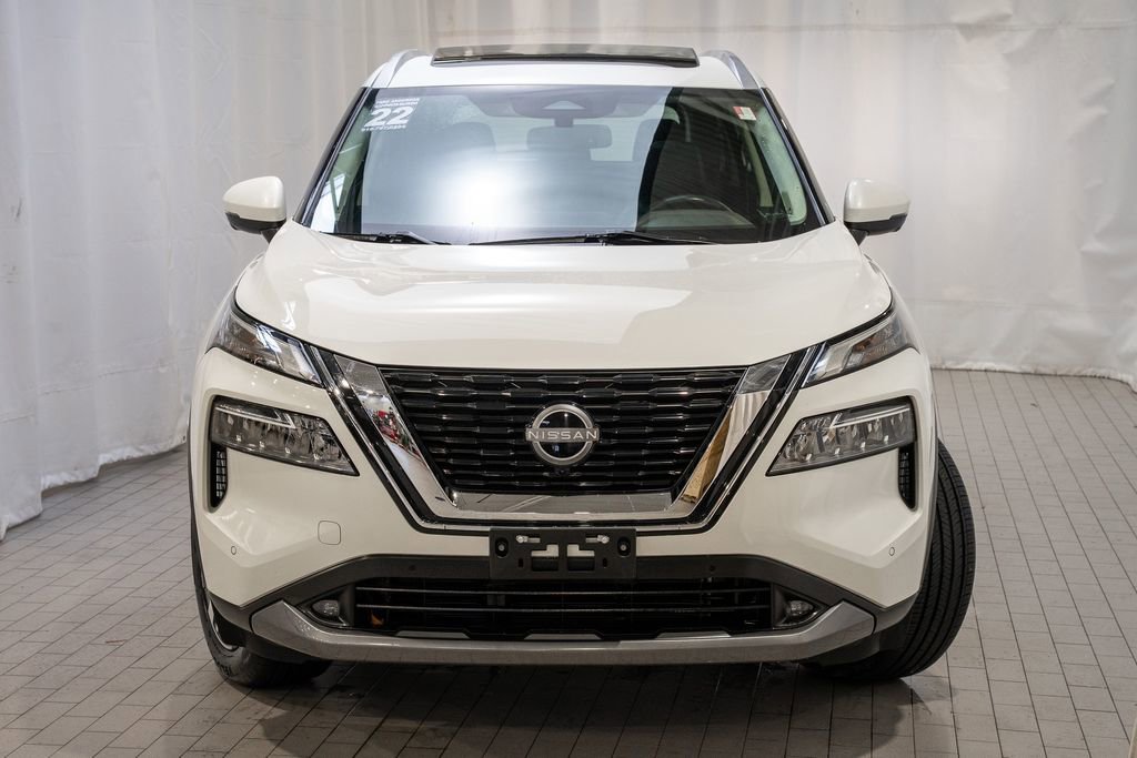 Used 2022 Nissan Rogue SL w/ SL Premium Package image 3