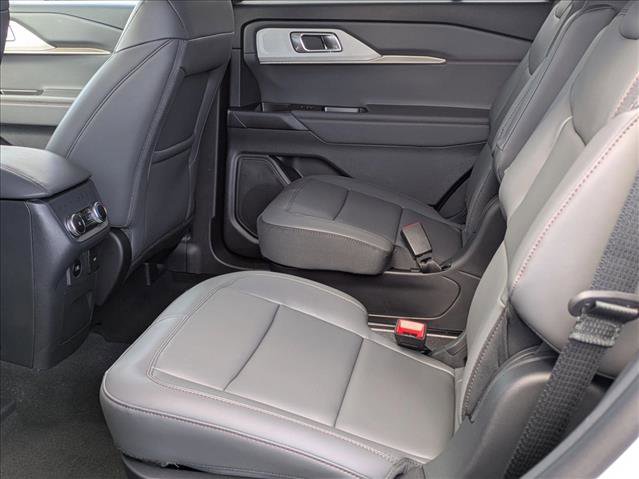 New 2026 Ford Explorer Active w/ Active Comfort Package image 14