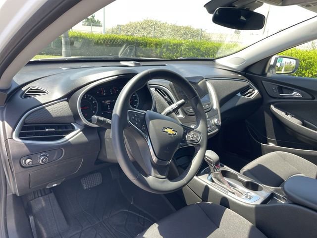 Used 2024 Chevrolet Malibu RS w/ LPO, Floor Liner Package FWD image 10