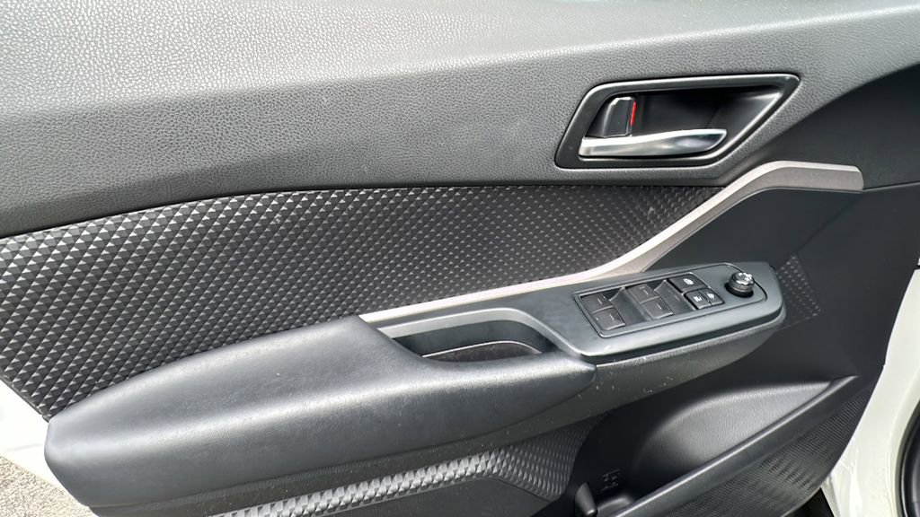 Used 2021 Toyota C-HR LE image 14