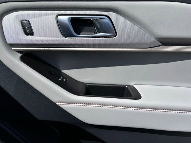New 2026 Ford Explorer Active image 21
